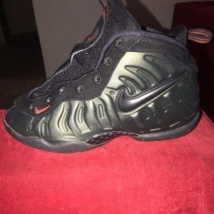 Nike little posite pro foams shoes strings needed